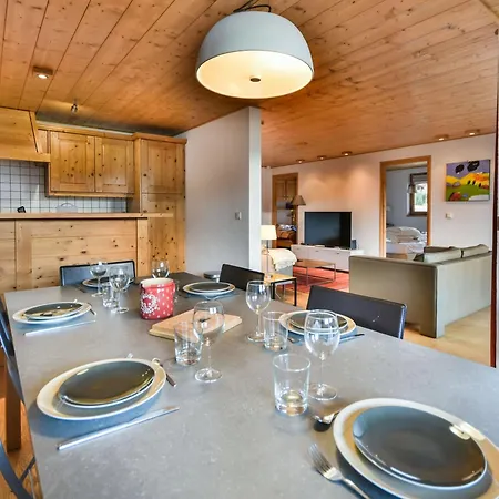 Appartement Spacieux T4 Aux Gets Pres Des Pistes Avec Terrasse - Fr-1-685-86 *