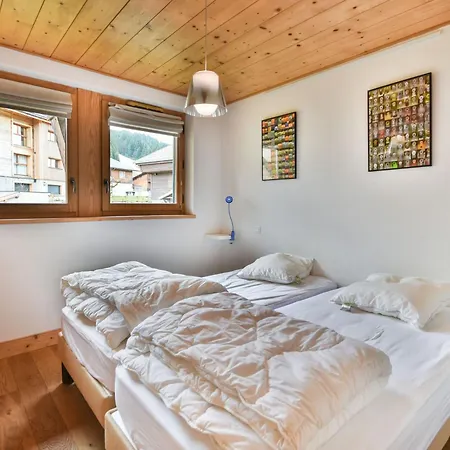 Spacieux T4 Aux Gets Pres Des Pistes Avec Terrasse - Fr-1-685-86 * Les Gets